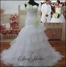 Qui chantait  Qu'elle est belle, qu'elle est belle, dans sa robe de marie  ?