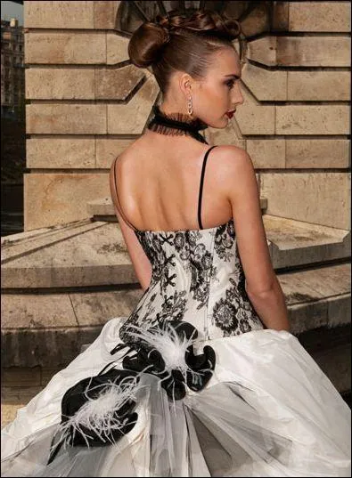 Que signifie  faire bouffer une robe  ?