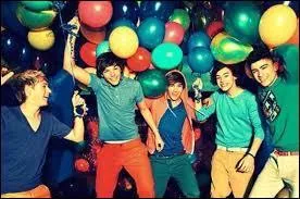 Dans quelle mission les One Direction ont-ils t dcouverts ?