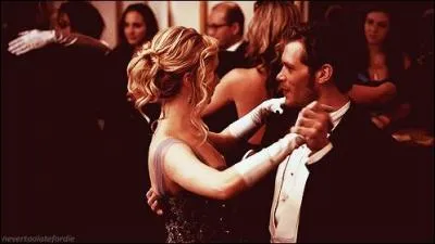 Dans quelle srie les vampires peuvent mourir d'une morsure de loup-garou ?