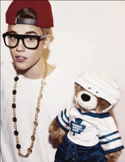 En 2009, lors de la tourne Fearless Tour, de quelle chanteuse Justin a fait la premire partie ?