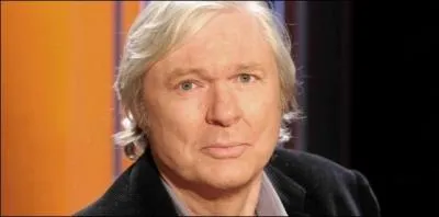 Il s'avre que son fils est connu, qui est-il ?