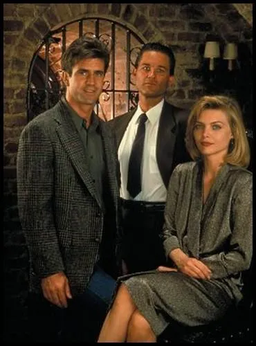 Dans quel film ctoie-t-il Mel Gibson et Michelle Pfeiffer ?