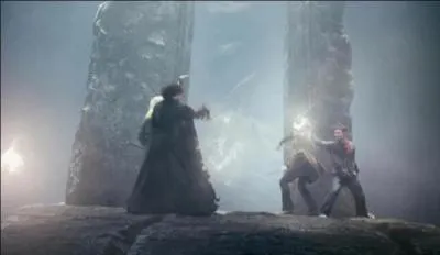 Quel est le nom de la bataille, s'inscrivant dans la deuxime guerre des sorciers,  laquelle participent les membres du deuxime Ordre du Phnix, en 1996, lorsque Lord Voldemort tente de s'emparer de la prophtie ?