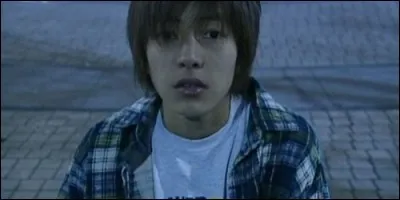 Shun Mizuno est un jeune délinquant, qui passe son temps à faire des bêtises avec ses potes. On peut le voir dans :