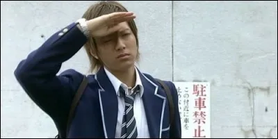 Dans ce drama, il joue le rôle d'Akira Kusano, élève un peu simplet et donne l'impression d'être tout le temps bourré. C'est dans :