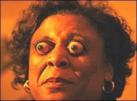 C'est ce que vous ne manquerez pas de faire en vous disant que 2014 ne va pas tre une anne faste pour les quizz de Lotoise. De combien de millimtres Kim Goodman peut-elle faire sortir ses yeux des orbites ?