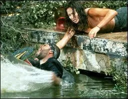 Parmi les acteurs principaux de ce film amricain sorti en 1997, on retrouve Jennifer Lopez, Jon Voight ou encore Ice Cube :