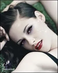 Quel est le vrai nom de Bella ?