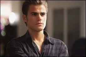 Comment s'appellent les membres de la famille de Damon ? (Pre, mre, frre)