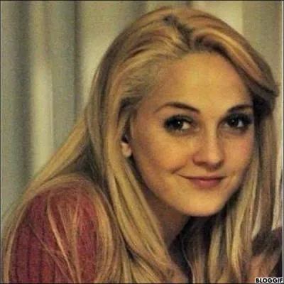 Qui est cette fille ?