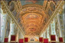 Le futur Napolon III fut baptis dans la chapelle du chteau en 1810. De quel frre de Napolon 1er tait-il le fils ?