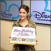 Pour sa fte d'anniversaire que porte Violetta ?