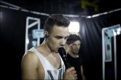 Quel membre du groupe a pleur en regardant  Marley et moi  ?