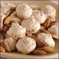 Ces biscuits ptissiers au bon got d'amandes (15%), sont aussi  l'aise au bord d'une tasse  caf que dans un dcor de gteau. Croustillants et lgers, ils existent aussi en 4 autres parfums :