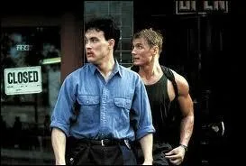 Film d'action amricain de 1991, son nom en version originale est  Showdown in Little Tokyo . A l'affiche, on y retrouve Dolph Lundgren, Brandon Lee, Cary-Hiroyuki Tagawa et la ravissante Tia Carrere :