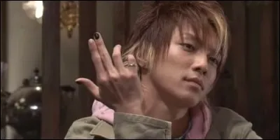 Hiroki incarne le rôle de Kamiya Yuji, celui qui découvre le secret de l'héroïne. Quel est ce drama ?