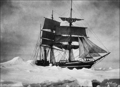 Quelle expédition cherchant à atteindre le pôle Sud, en 1911, avait été devancée par celle de Roald Amundsen ?