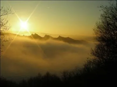 Nous terminerons ce magnifique voyage  travers notre douce France devant un plat de cacasse  cul nu (plat complet sans viande  base de pommes de terre) tout en buvant un verre de d'Ardwen (bire blonde du pays), dans quel dpartement sommes nous ?