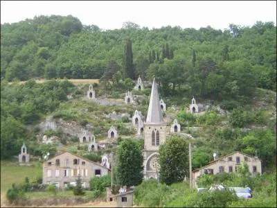 A quelle fte pourrez-vous assister au Mas-d'Azil en Arige pendant le mois d'octobre ?