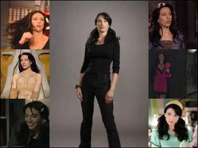  partir de quelle saison et de quel pisode Vala reoit-elle les insignes du SG-1 ?