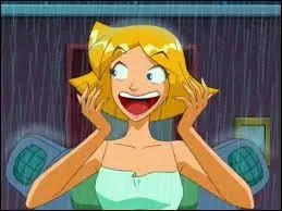 Quelle est la couleur de sa combinaison ?