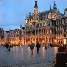 Le mot ''carabistouille'' signifie blague ou mensonge. Dans quelle ville est-il utilisé ?