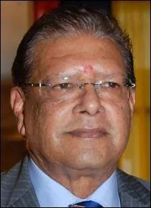 Mon nom est Kailash Purryag. J'ai t lu  la tte de mon pays en 2012. Je dirige un petit pays insulaire, proche d'un dpartement franais. De quel pays s'agit-il ?