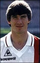 Qui est ce footballeur ?