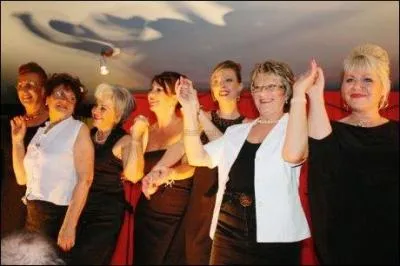 Dans l'mission  La France a un incroyable talent 2012 , le jury ne s'en est pas remis, sur scne apparait une chorale de sept femmes d'un certain ge, trs lgantes, les Galant'IN, elles vont ...