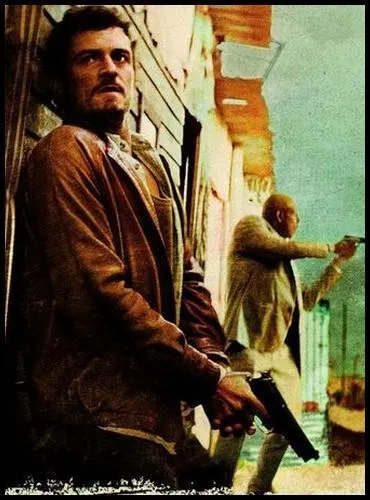  Zulu  est un polar glauque sur lequel plane le spectre de l'Apartheid. Quel acteur tient le rle principal de ce film franais, l'inspecteur Brian Epkeen ?