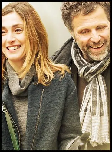 Quel humoriste spcialiste de l'humour noir tient le rle principal dans  Les mes de papier  ?