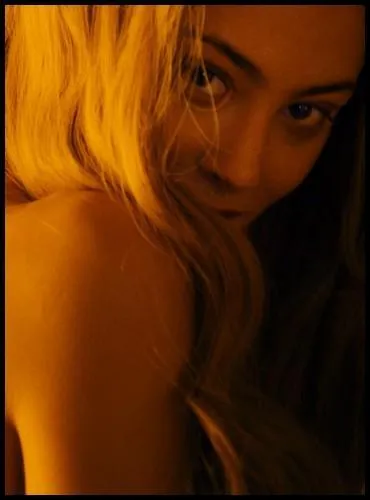 Un grand personnage classique, autrefois incarn par Michle Mercier, reprend du service au cinma sous les traits de Nora Arnezeder. De qui s'agit-il ?