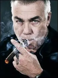 Sven-Ole Thorsen a interprt les seconds rles dans une multitude de films d'action aux cts des tnors du genre. De quel pays est-il originaire ?