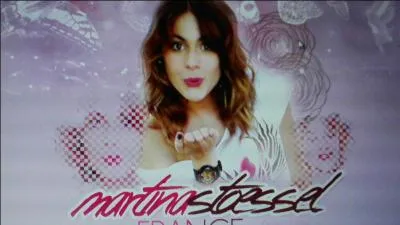 Comment s'appelle le nom complet de Martina Stoessel ?