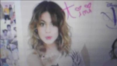 Et comment s'appelles c'est fan ?