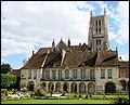 Ici, nous rejoignons la région Île-de-France avec le plus grand département, la Seine-et-Marne (77). Pourtant, une des villes suivantes n'en fait pas partie. Laquelle ?