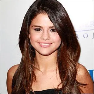 O est ne Selena Gomez ?