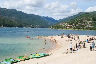 De quel pays s'agit-il ?