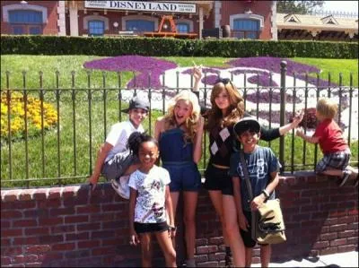 Qui est le plus jeune des enfants Ross ?