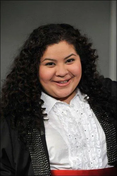 Qui est la personne qui n'arrive pas  garder un emploi plus d'une journe ?