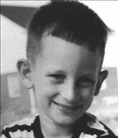 Que ralise-t-il en 1959,  l'ge de 12 ans ?