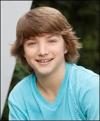 Comment s'appelle-t-il en vrai ?