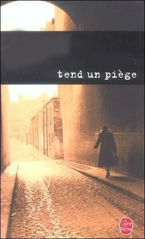 Quel nom manque sur la couverture ?