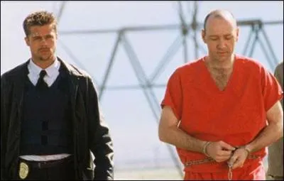 Un thriller de 1995 avec Brad Pitt :