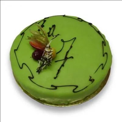 Quel est le nom de ce gteau recouvert de pte d'amande ?