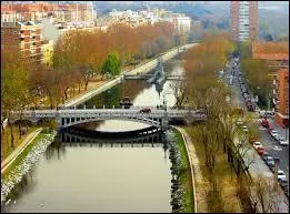 Madrid est traverse par :