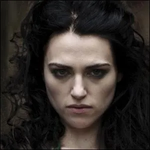 Dans l'pisode 6, Merlin est possd par...