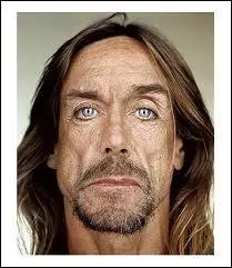 Dans quel film de John Waters joue Iggy Pop ?