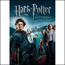 A quels groupes appartiennent les trois musiciens que l'on peut voir et entendre dans le film lors de la soire musicale ?